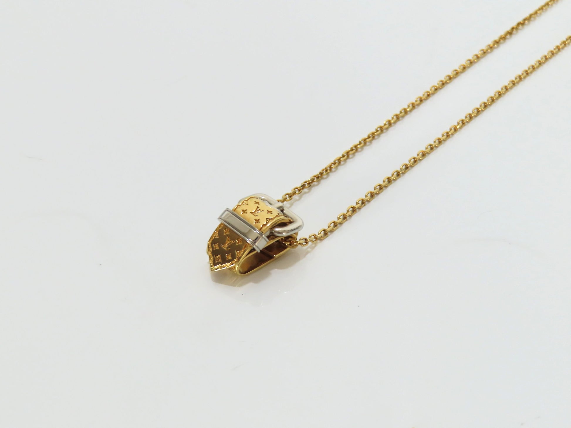 LOUIS VUITTON Monogram Belt Motif Necklace M64703/LE0137 Necklace