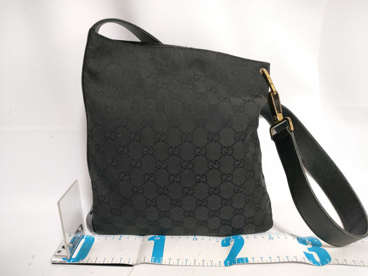 GUCCI GG Canvas Shoulder Bag