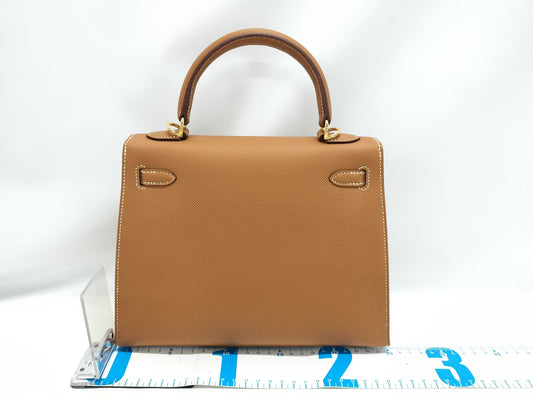 HERMES Kelly 25 Shoulder Bag with Gold Hardware and External Stitching, Brown