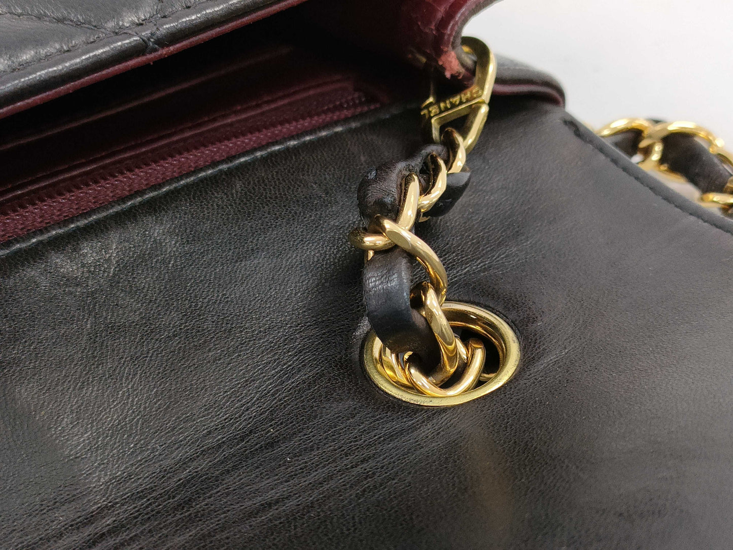 CHANEL CHANEL Diana 22 Shoulder Bag