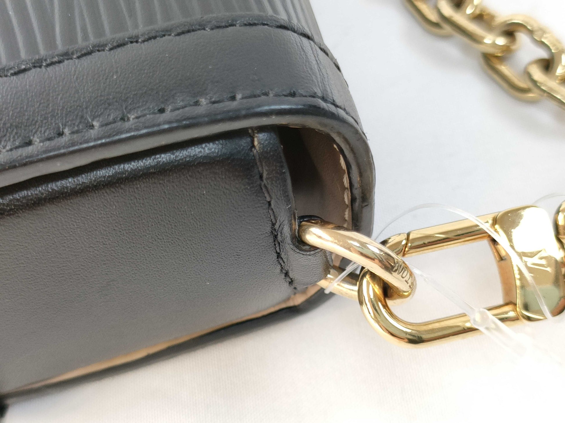 LOUIS VUITTON RFID Unverifiable Serial Number Unverifiable Epi Louis Vuitton Pochette Trunkve Shoulder Bag