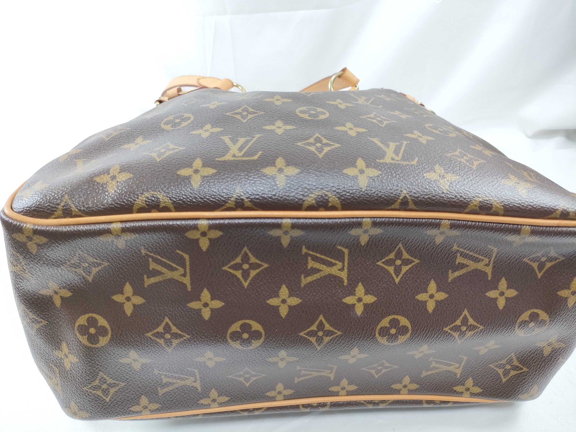 LOUIS VUITTON RFID Unverified CA 0055 Monogram LOUIS VUITTON Batignolles Verte Tote Bag