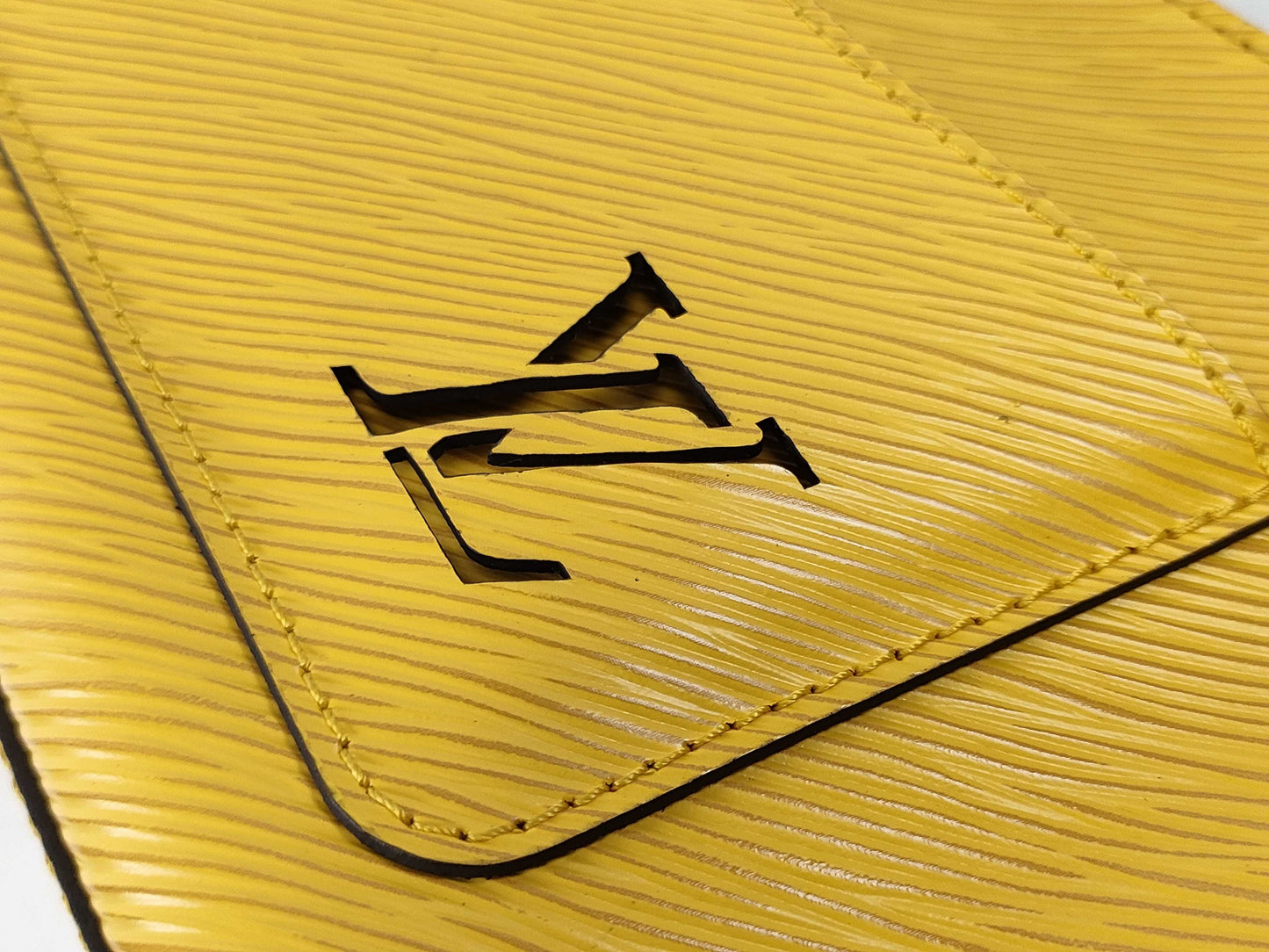 LOUIS VUITTON Epi Marel NM Handbag