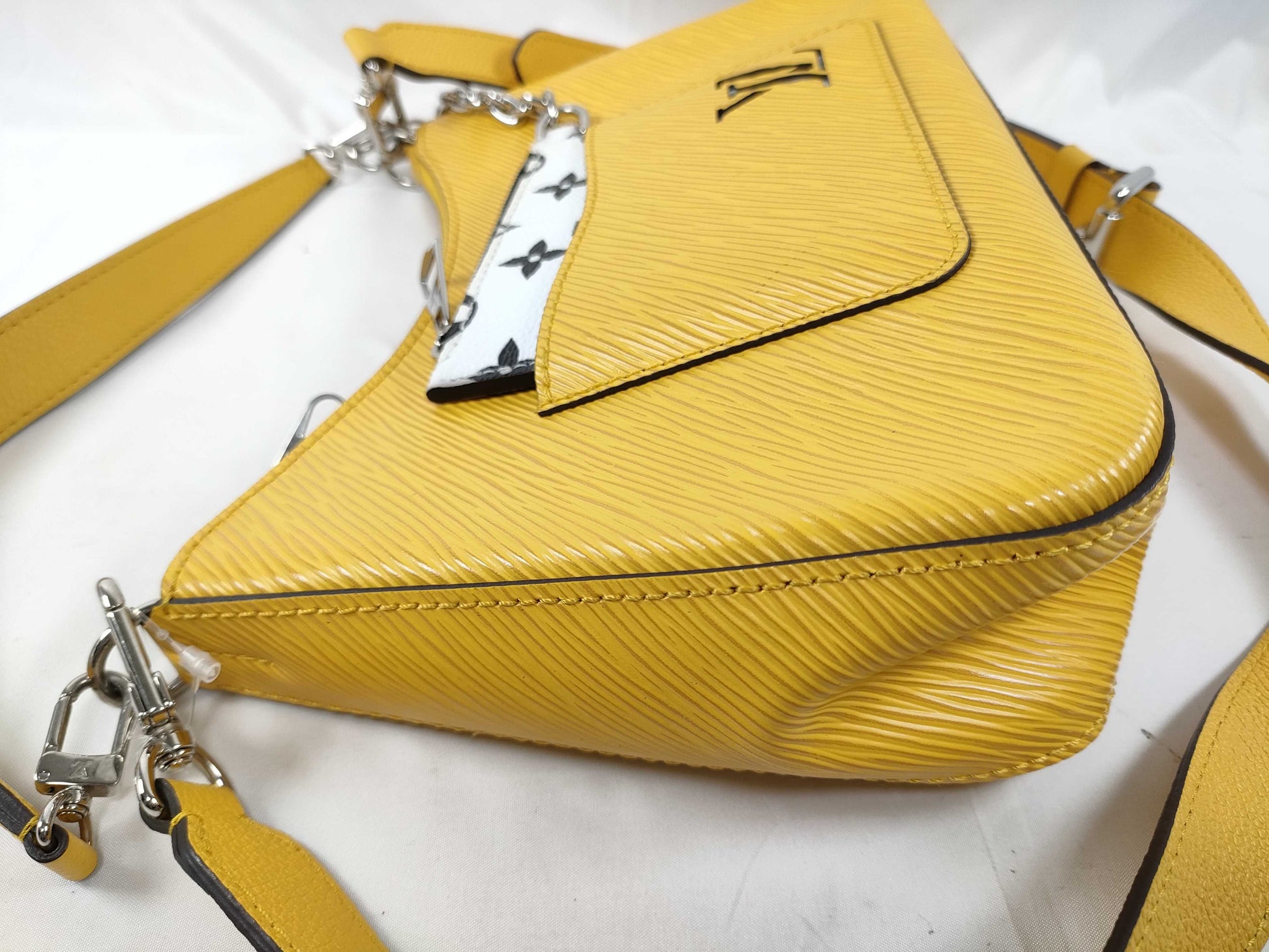 LOUIS VUITTON Epi Marel NM Handbag
