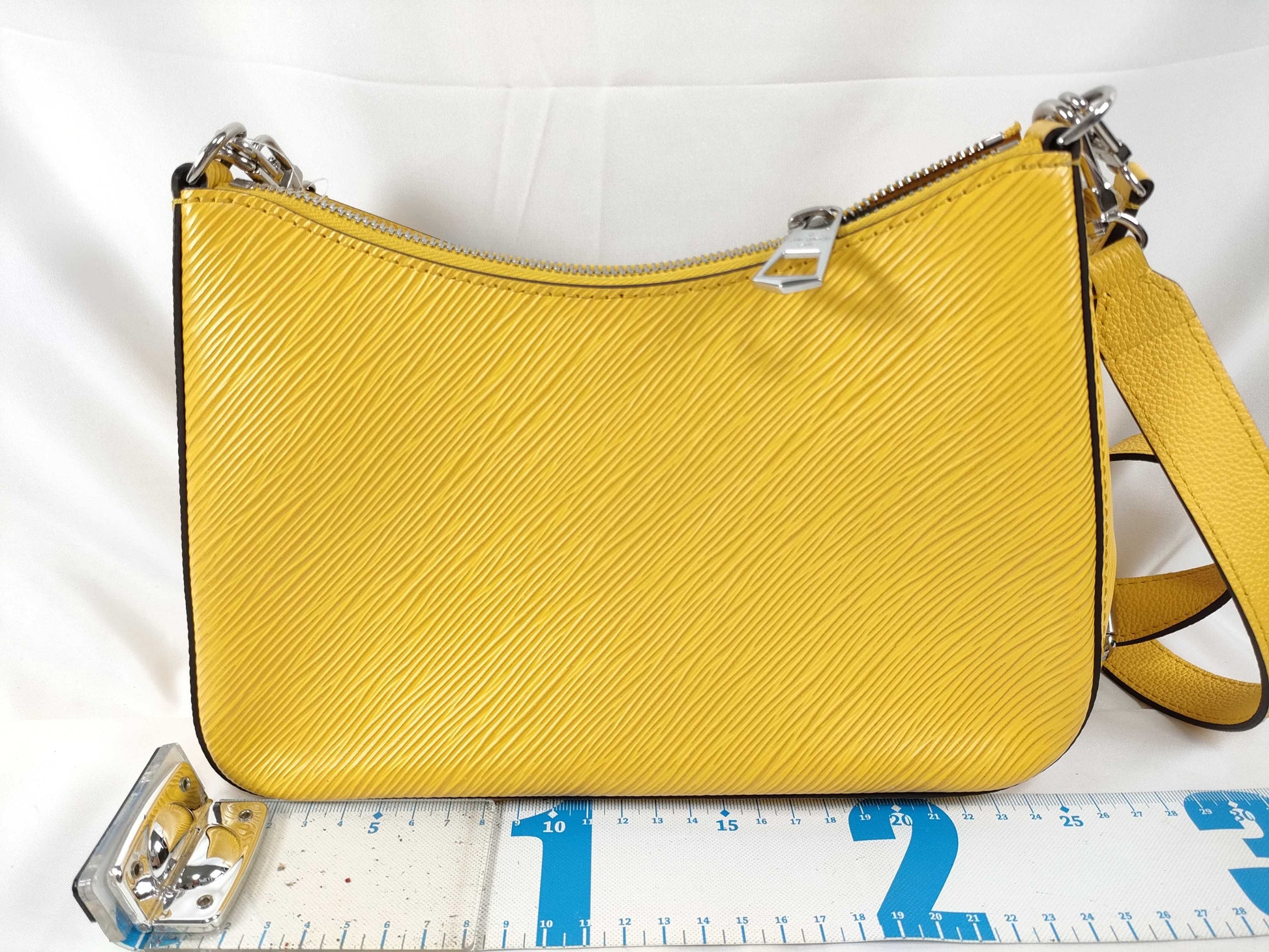 LOUIS VUITTON Epi Marel NM Handbag