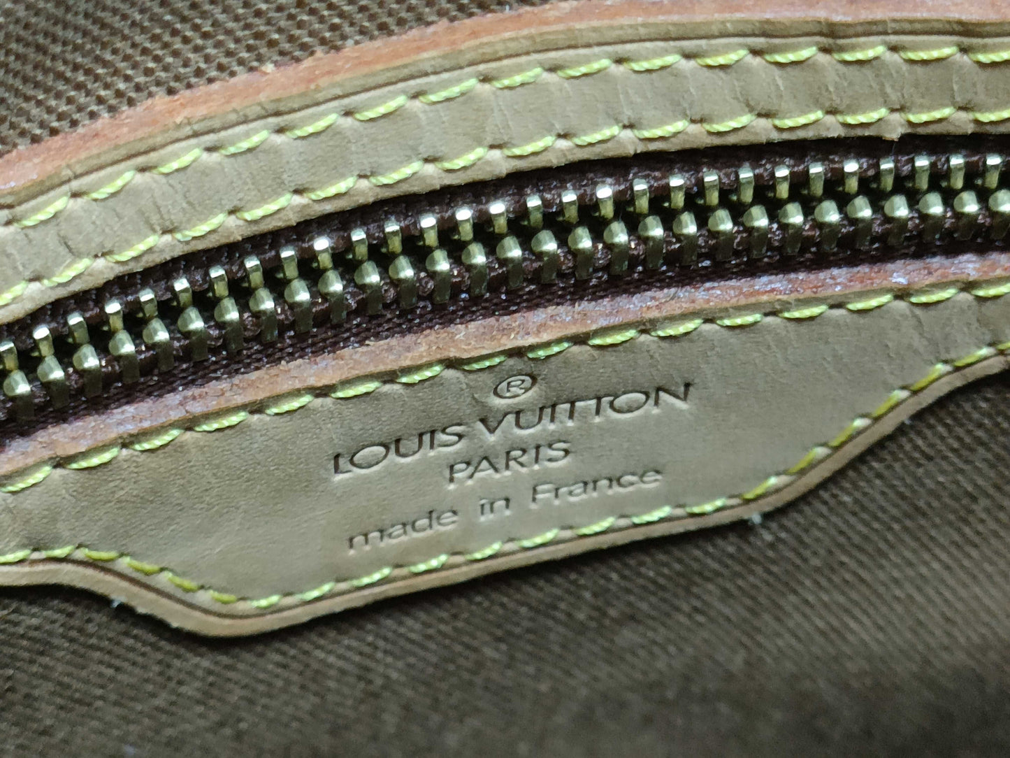 LOUIS VUITTON RFID Unverified SR 0042 Monogram LOUIS VUITTON Vavin GM Handbag