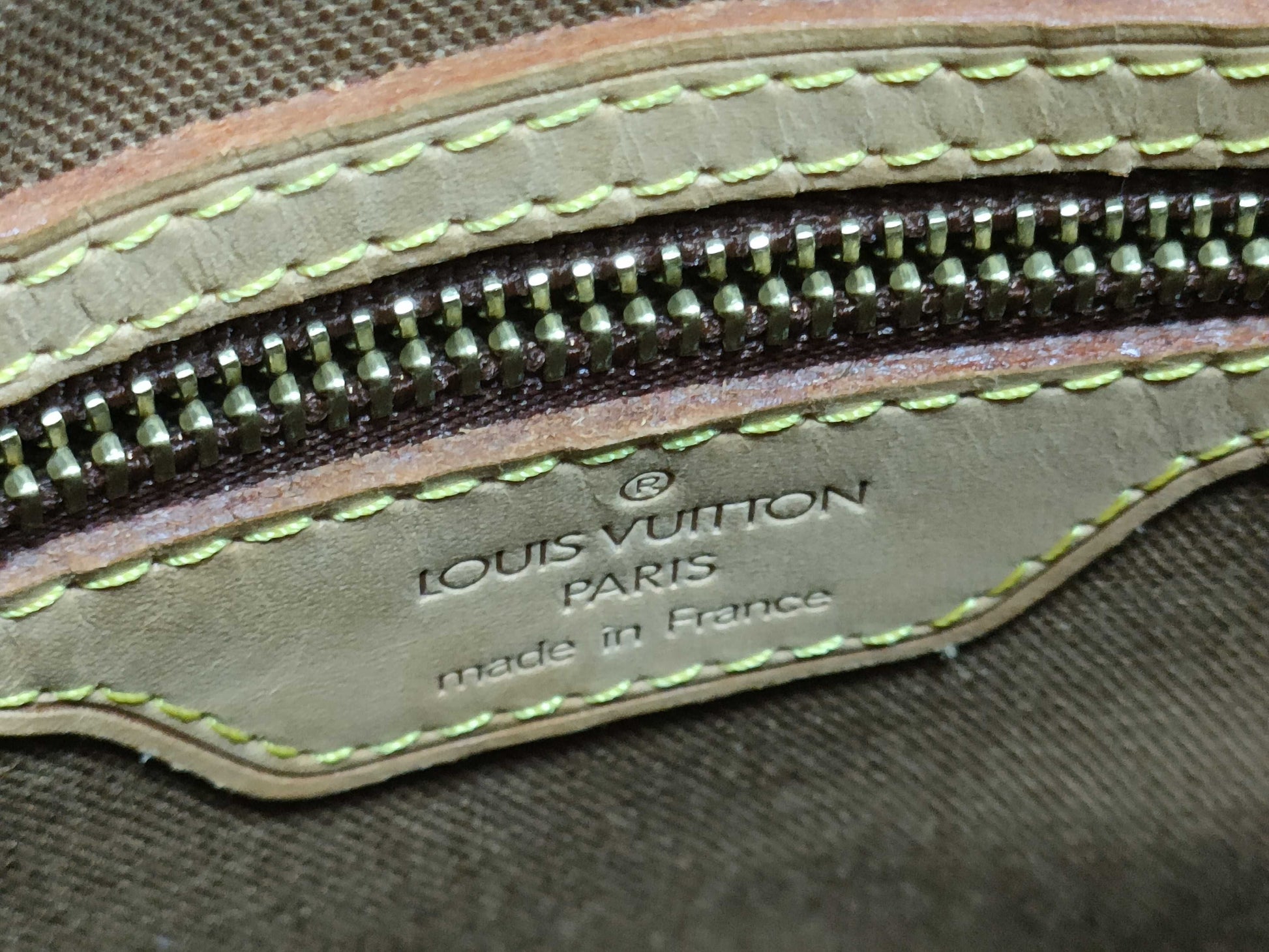 LOUIS VUITTON RFID Unverified SR 0042 Monogram LOUIS VUITTON Vavin GM Handbag