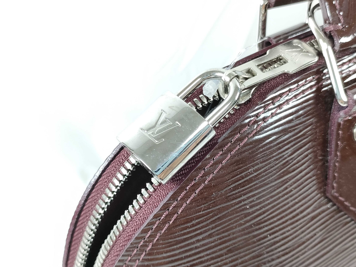 LOUIS VUITTON RFID Unverifiable FL 2142 Epi Louis Vuitton Alma Handbag