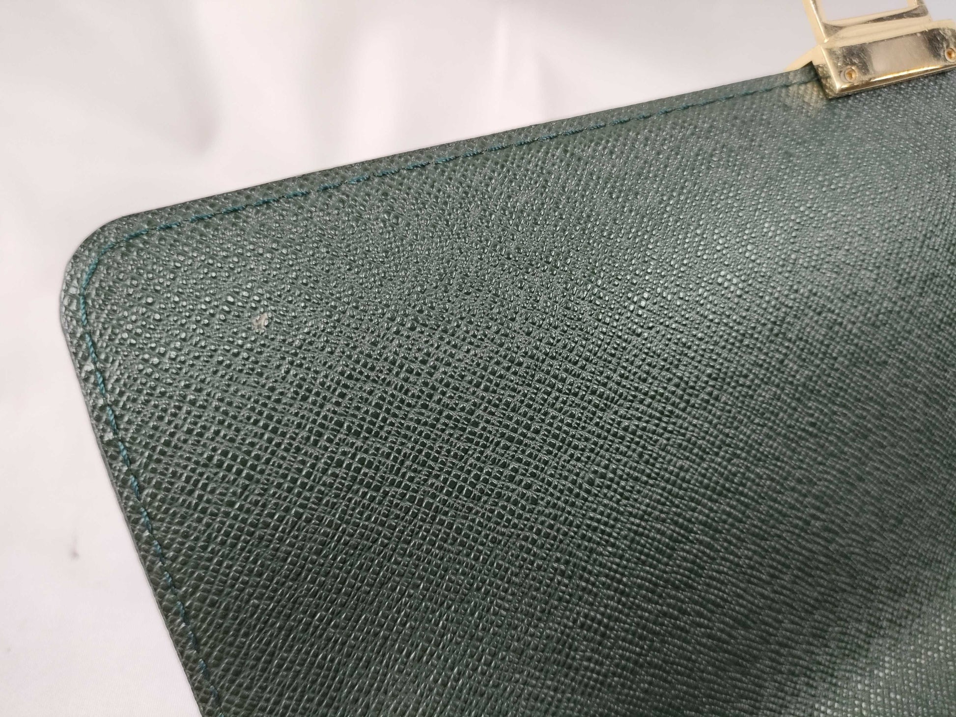 LOUIS VUITTON RFID Unverified CA 0061 Taiga LOUIS VUITTON Selenga Second Bag