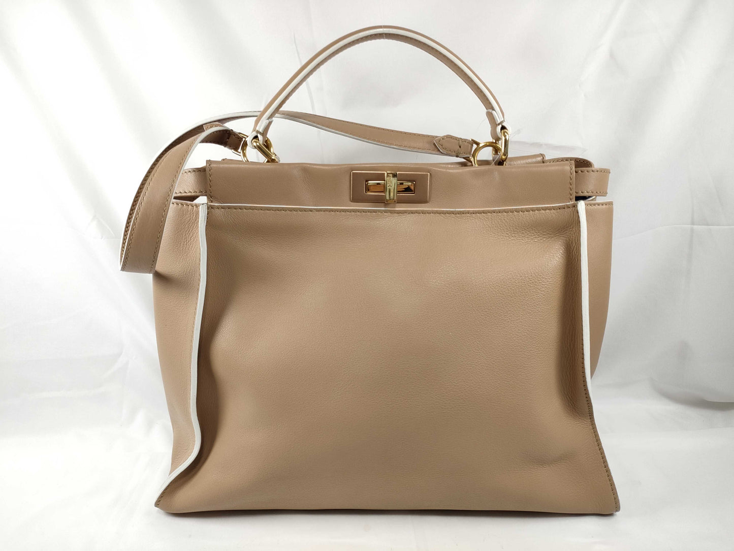FENDI FENDI Peekaboo Large Handbag