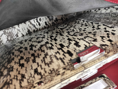 FENDI FENDI Peekaboo Medium Handbag