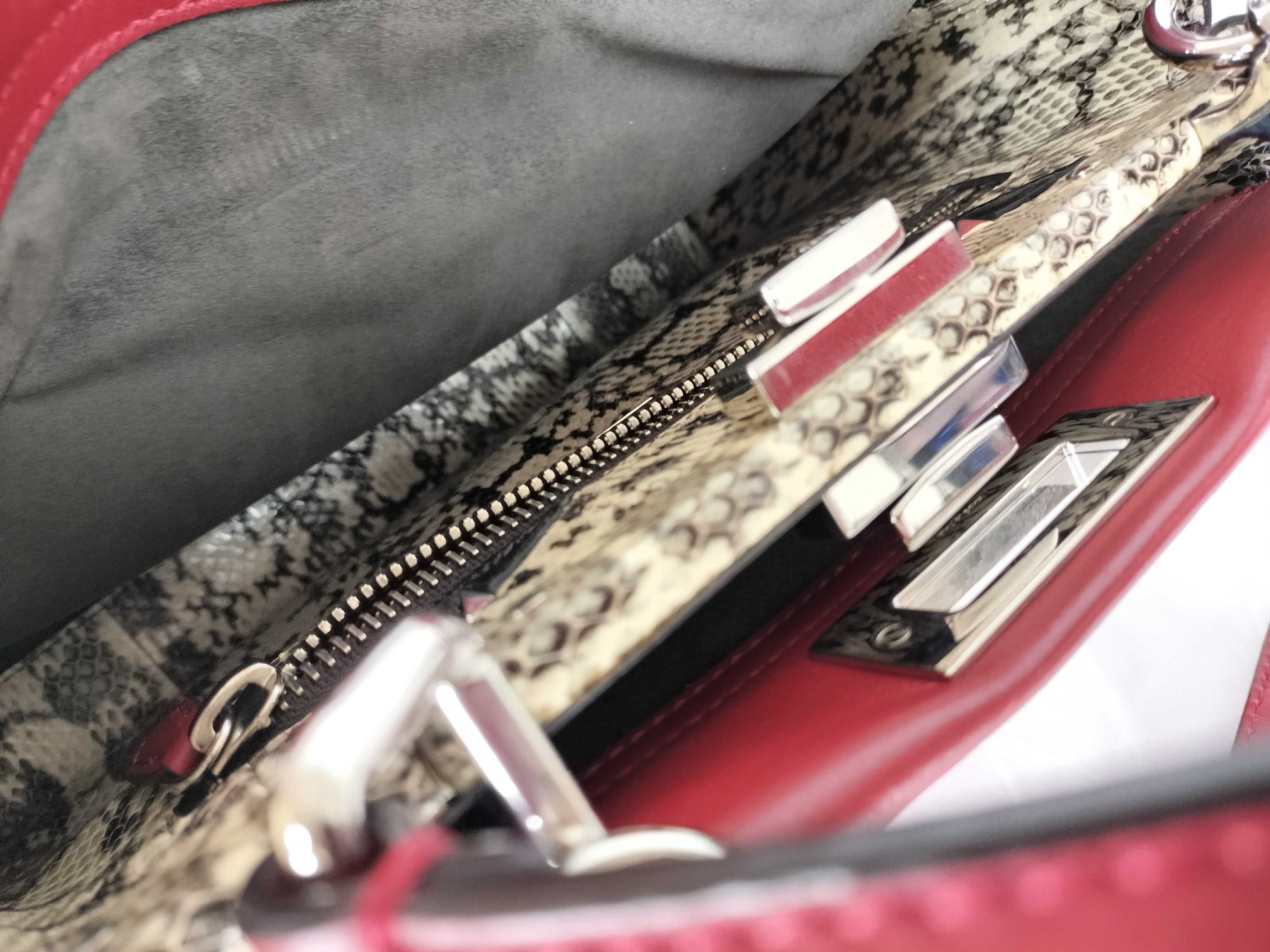 FENDI FENDI Peekaboo Medium Handbag
