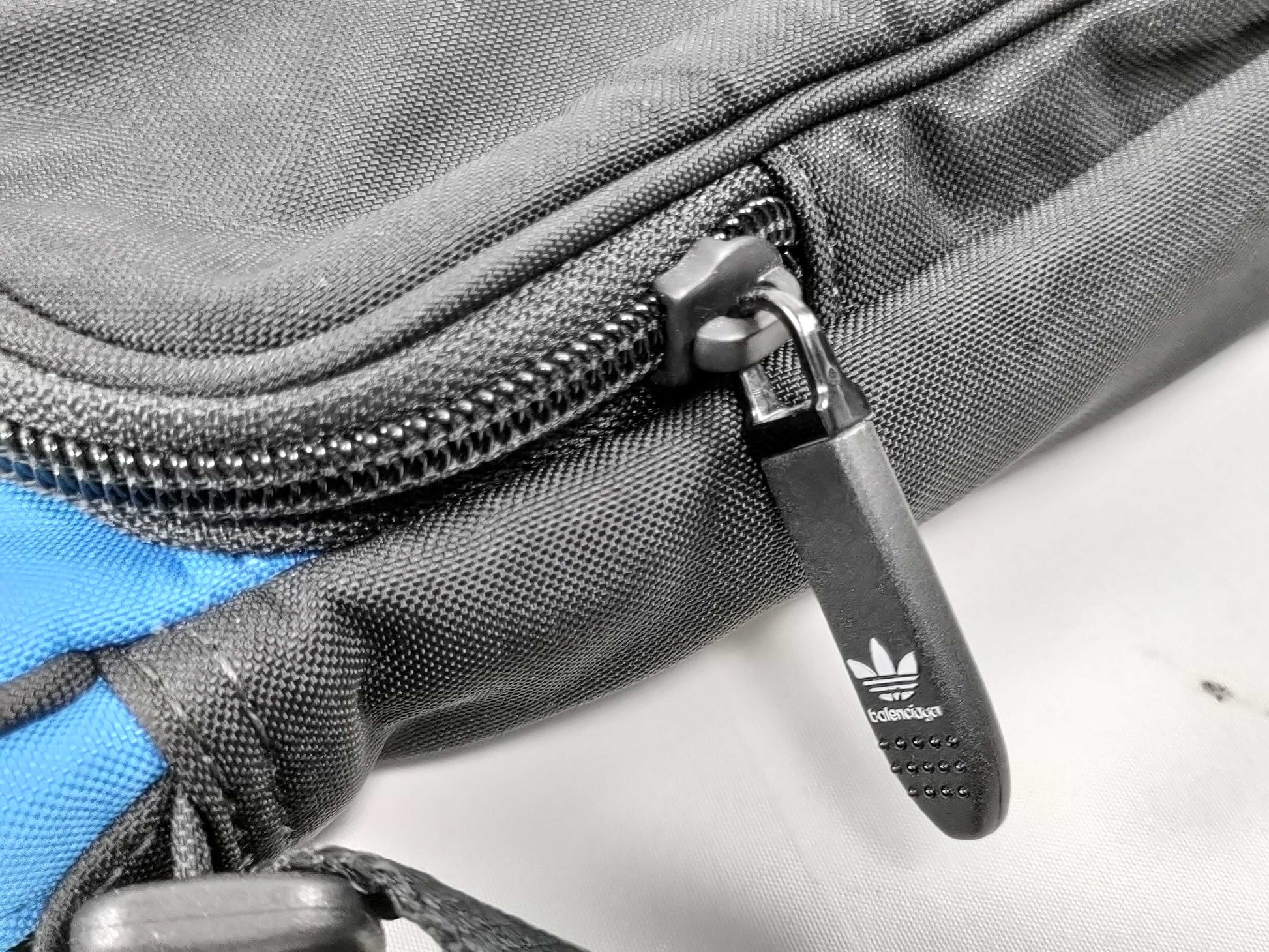 BALENCIAGA BALENCIAGA Shoulder Bag Shoulder Bag