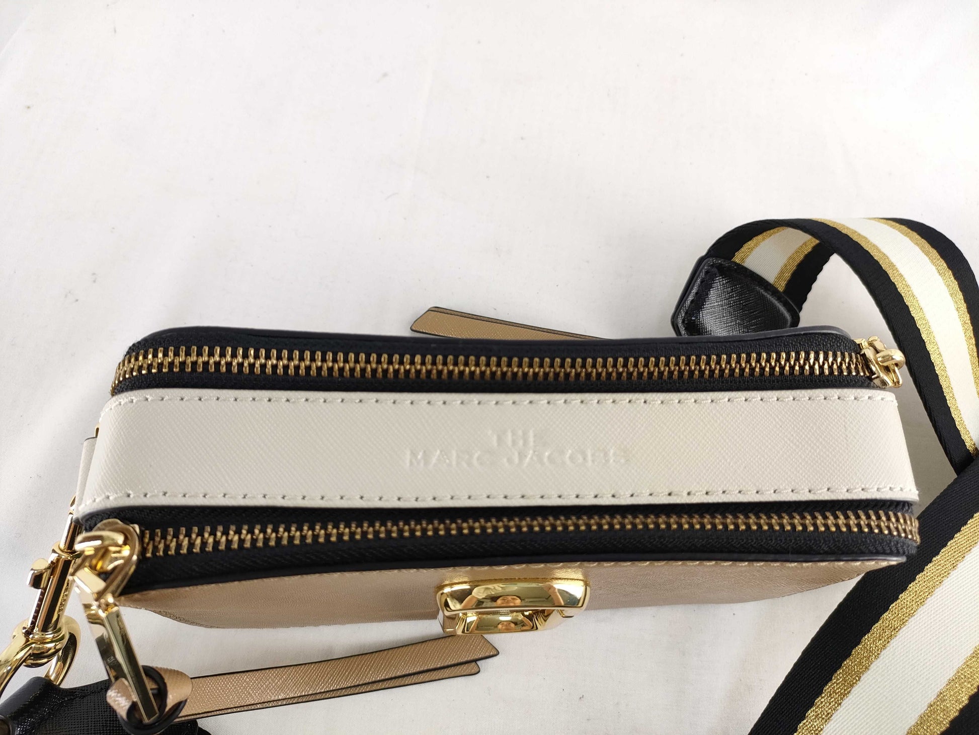 MARC JACOBS Snapshot Shoulder Bag