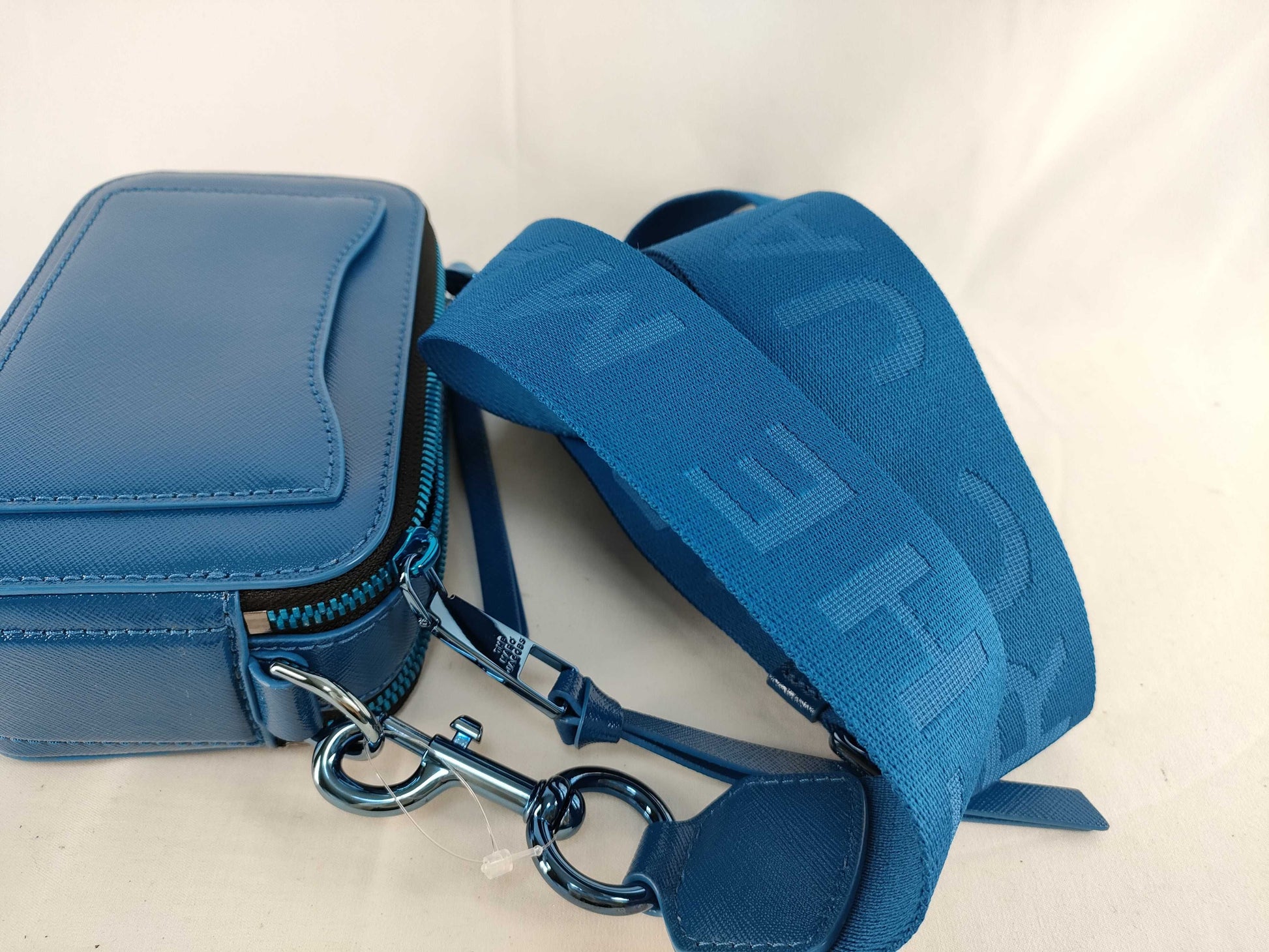 MARC JACOBS Snapshot Shoulder Bag