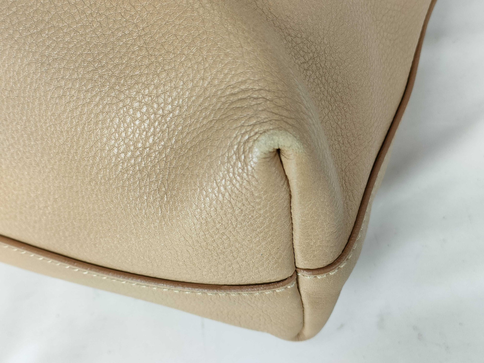 PRADA Vitello One-Shoulder Beige Shoulder Bag