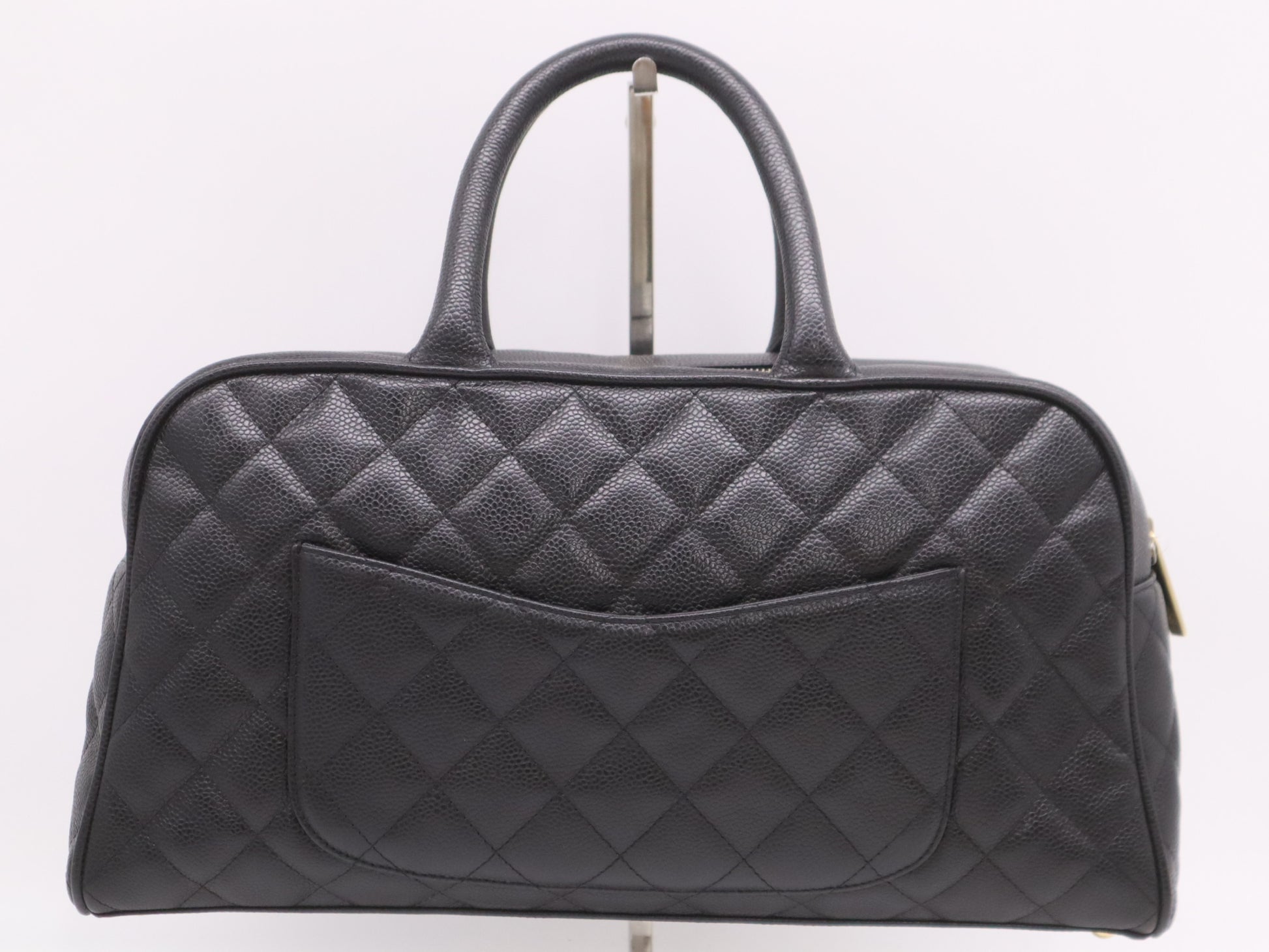 CHANEL A20997 Caviar Leather Bowling Bag with GD Hardware and Black Seal 10208571 Handbag