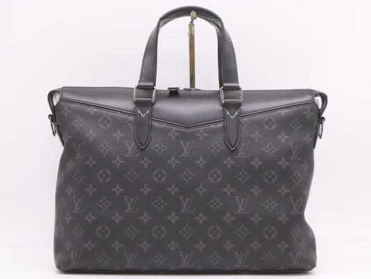 LOUIS VUITTON M40566 Eclipse Explorer Business Bag