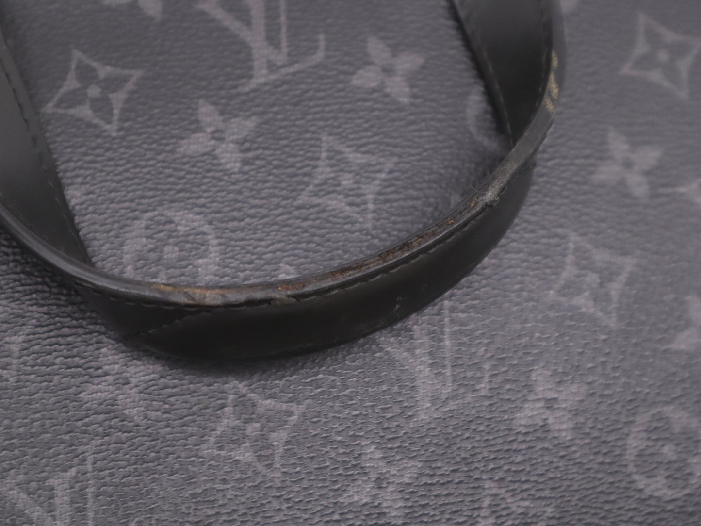 LOUIS VUITTON M40566 Eclipse Explorer Business Bag