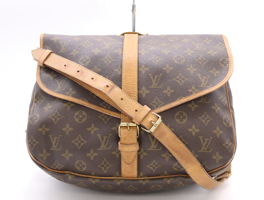 LOUIS VUITTON M42254 Monogram Saumur 35 Shoulder Bag