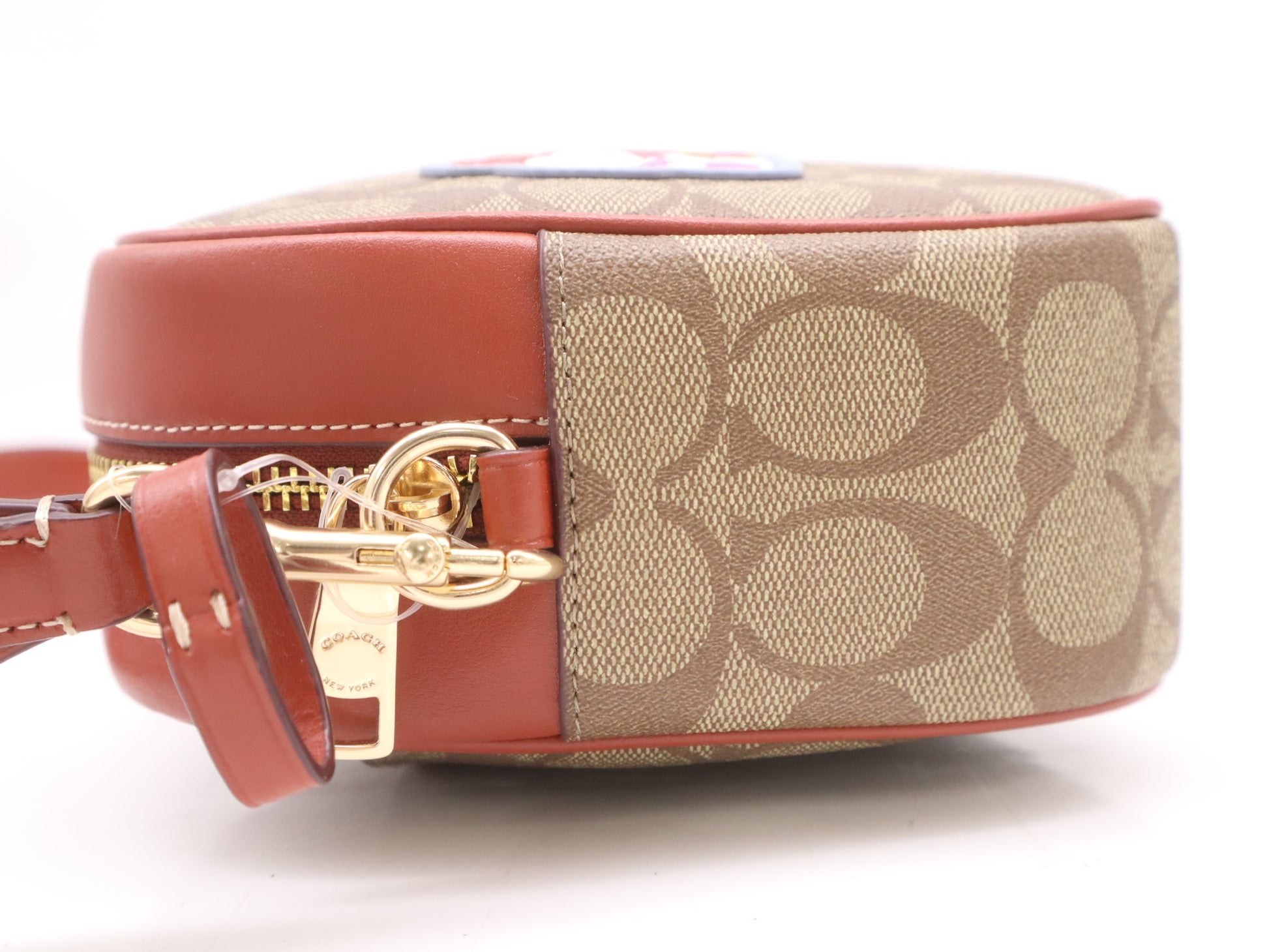 COACH H2273-CF304 Signature Shoulder Bag with Snoopy Collaboration Shoulder Strap and Dust Bag