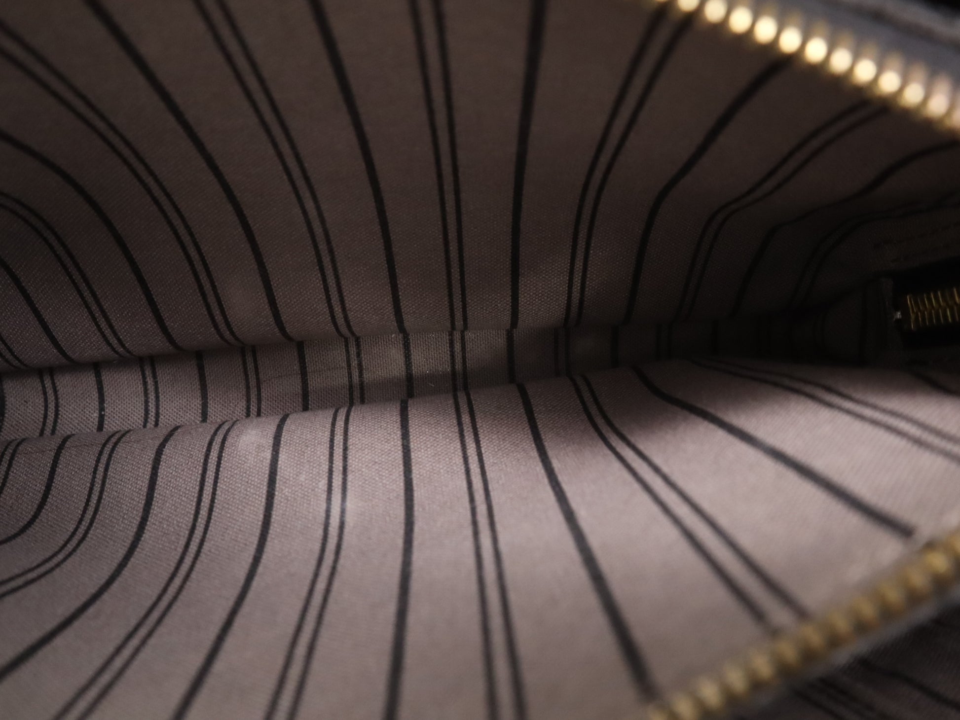 LOUIS VUITTON M41053 Monogram Empreinte Montaigne BB Noir Handbag with RFID Response Verified, SP3187