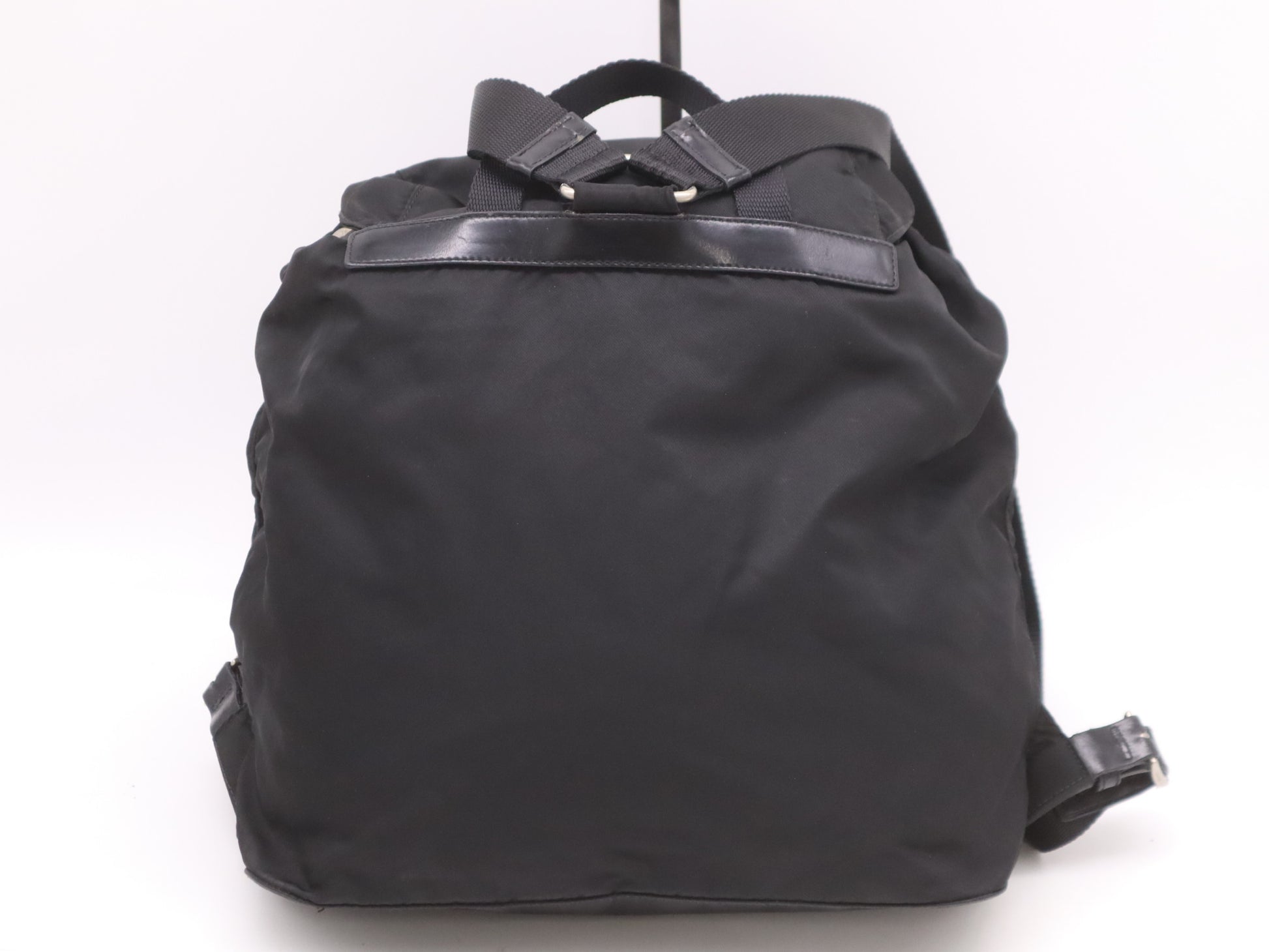 PRADA? BZ2811 Nylon Backpack with Guarantee Card