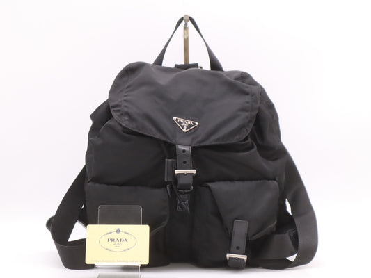 PRADA? BZ2811 Nylon Backpack with Guarantee Card
