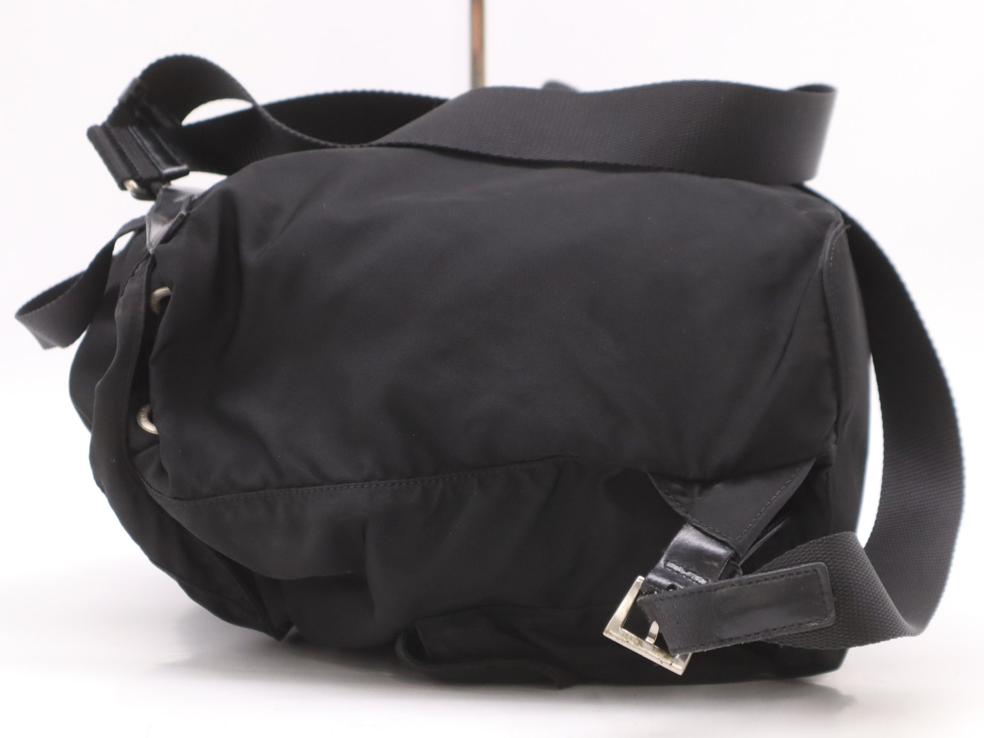 PRADA? BZ2811 Nylon Backpack with Guarantee Card