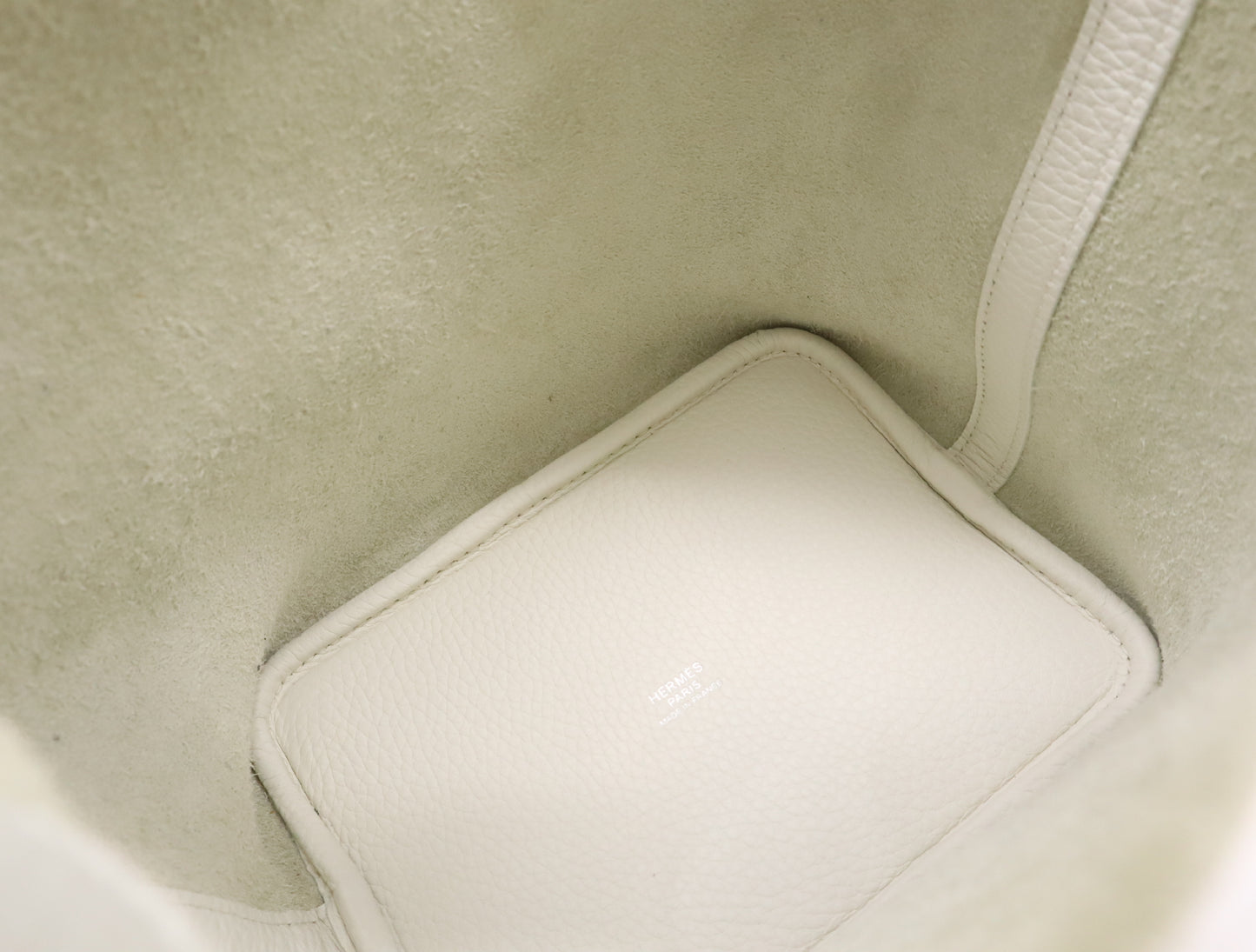 HERMES Picotin Lock PM Handbag, Double Stamp, 2024, Taurillon Leather, Silver Hardware, White, Handbag