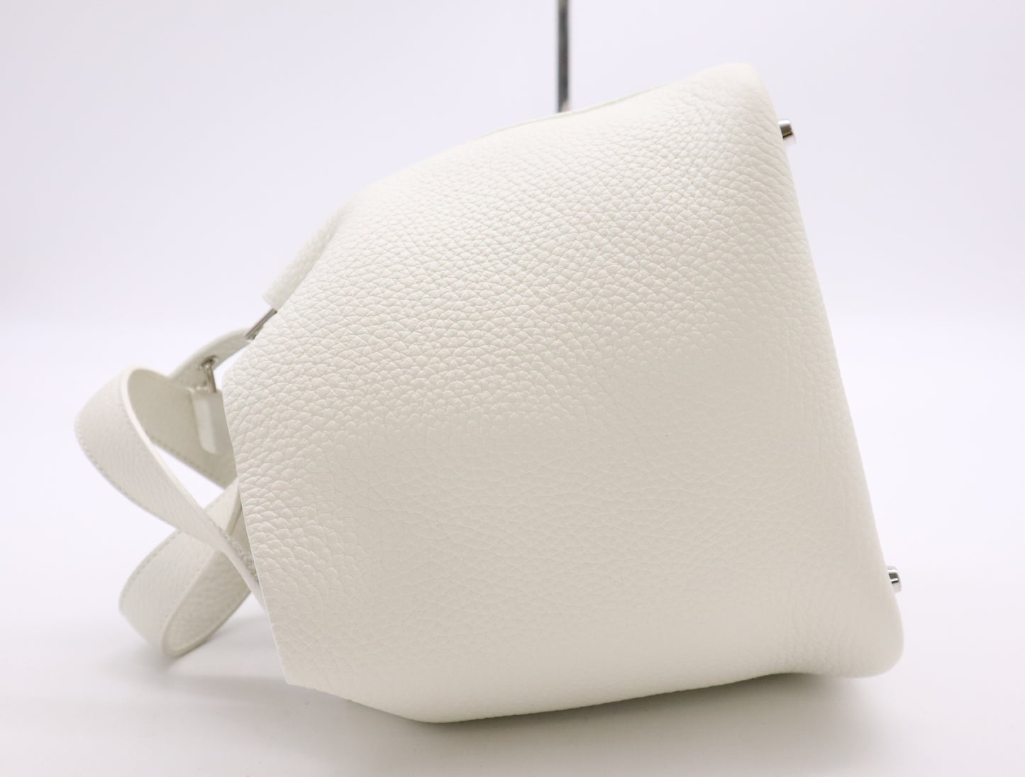 HERMES Picotin Lock PM Handbag, Double Stamp, 2024, Taurillon Leather, Silver Hardware, White, Handbag