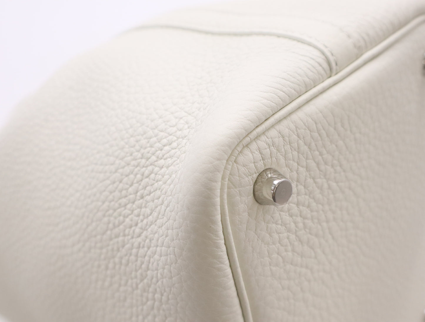 HERMES Picotin Lock PM Handbag, Double Stamp, 2024, Taurillon Leather, Silver Hardware, White, Handbag