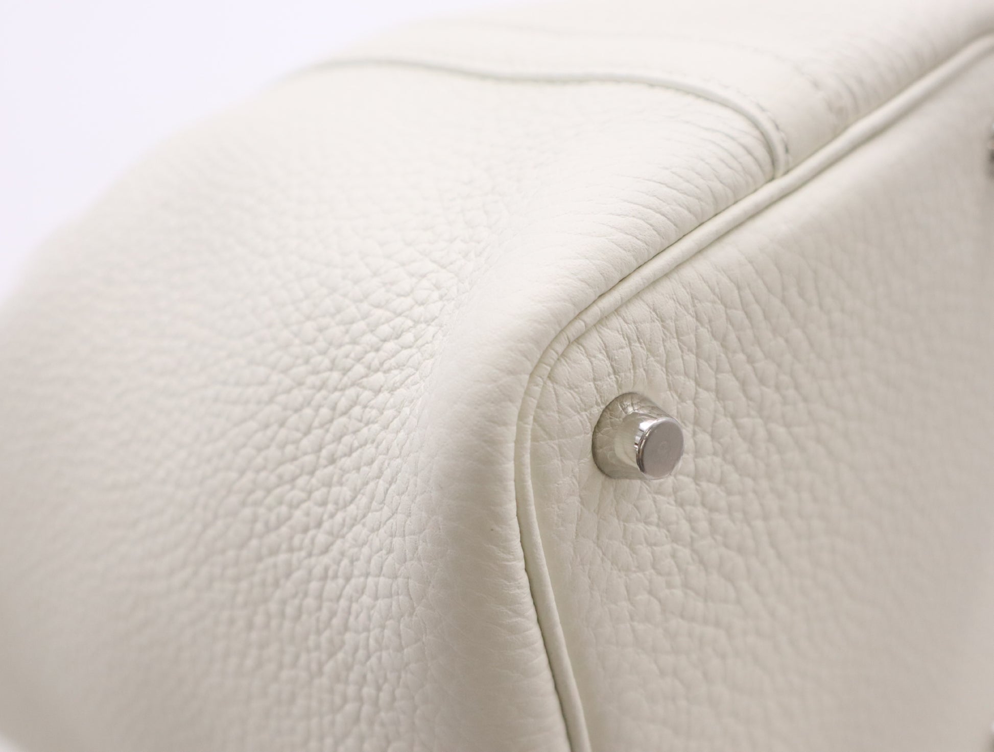 HERMES Picotin Lock PM Handbag, Double Stamp, 2024, Taurillon Leather, Silver Hardware, White, Handbag