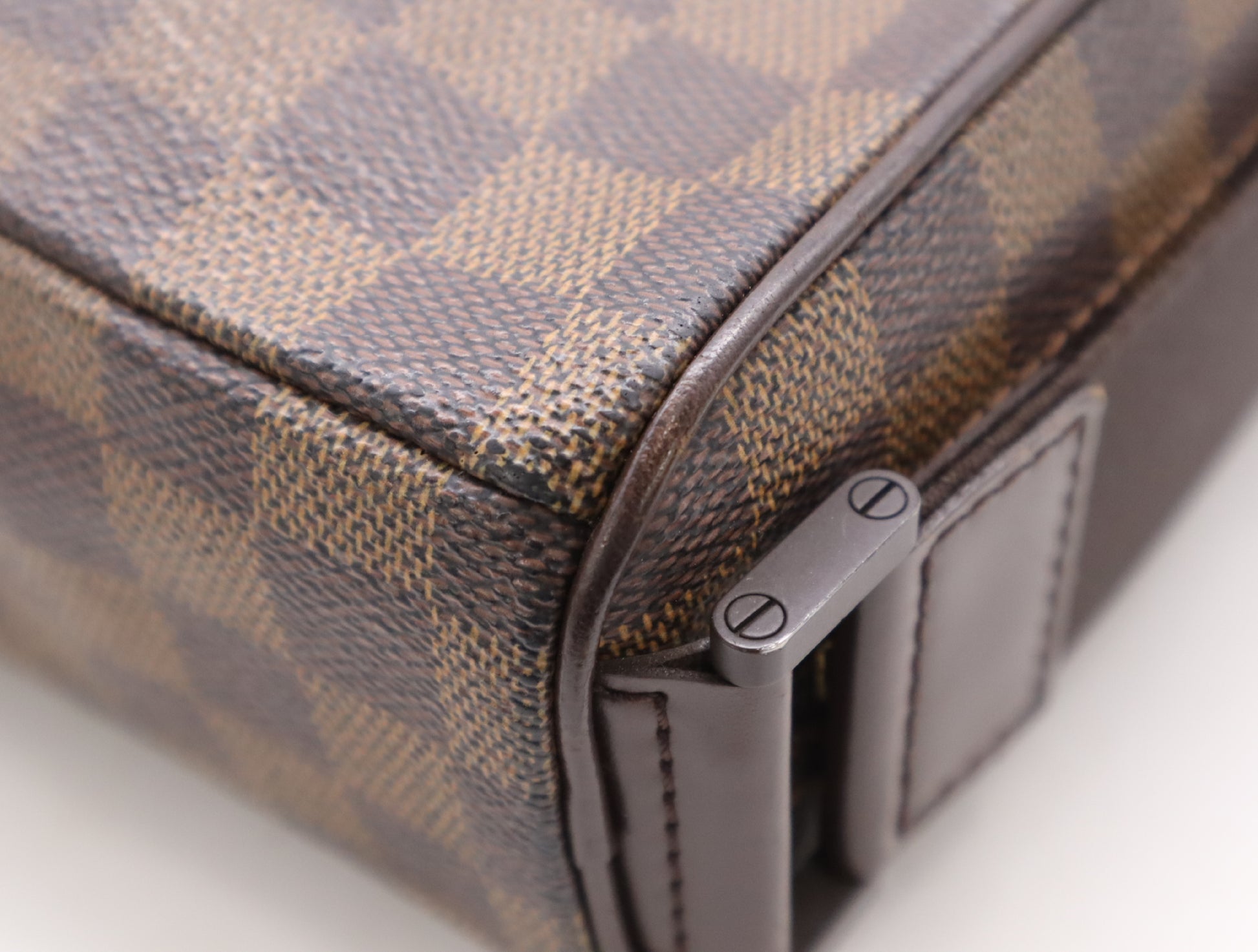 LOUIS VUITTON N41442 Damier Olaf PM Shoulder Bag