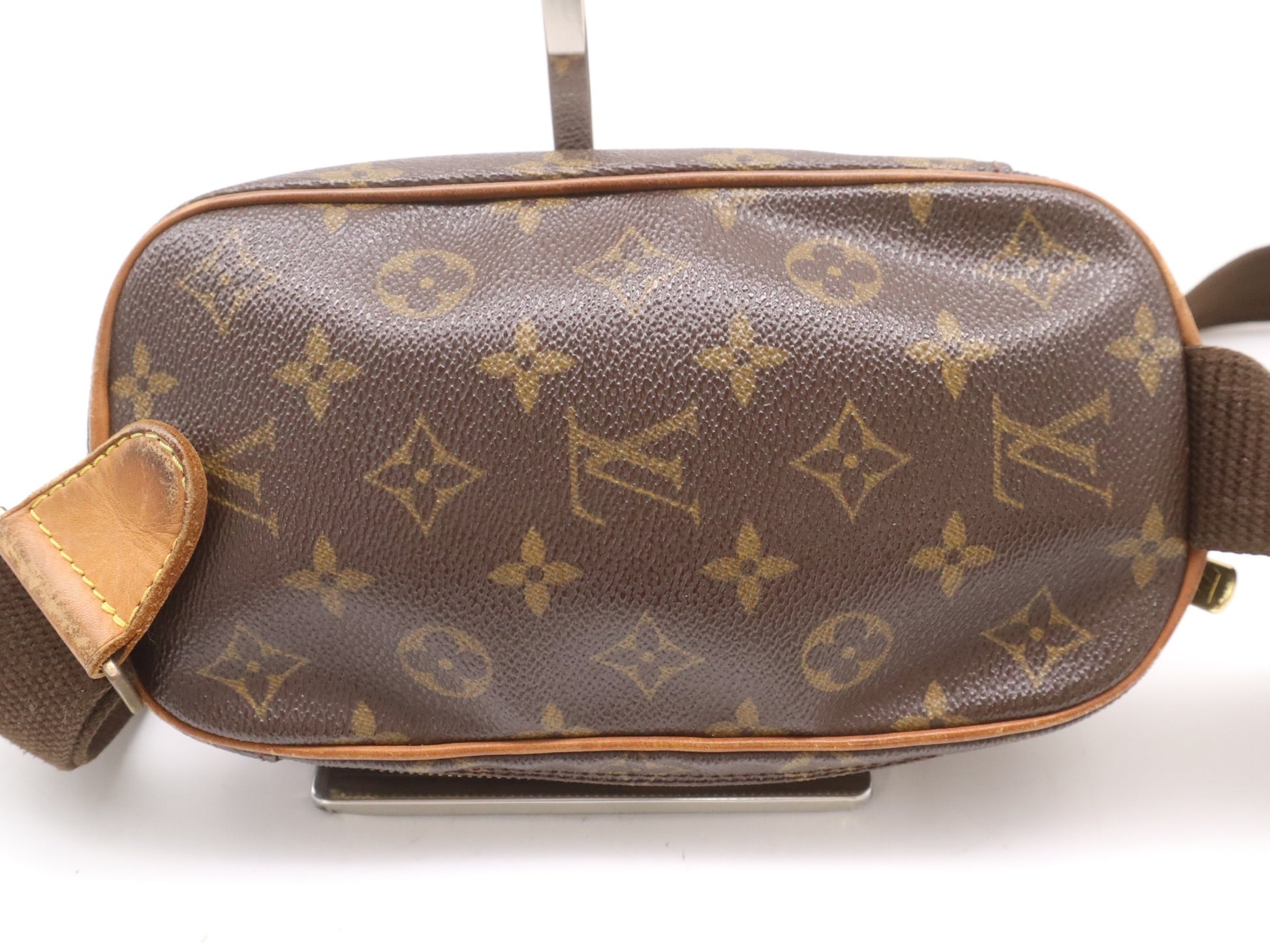 LOUIS VUITTON M51870 Monogram Pochette Ganjou Waist Bag