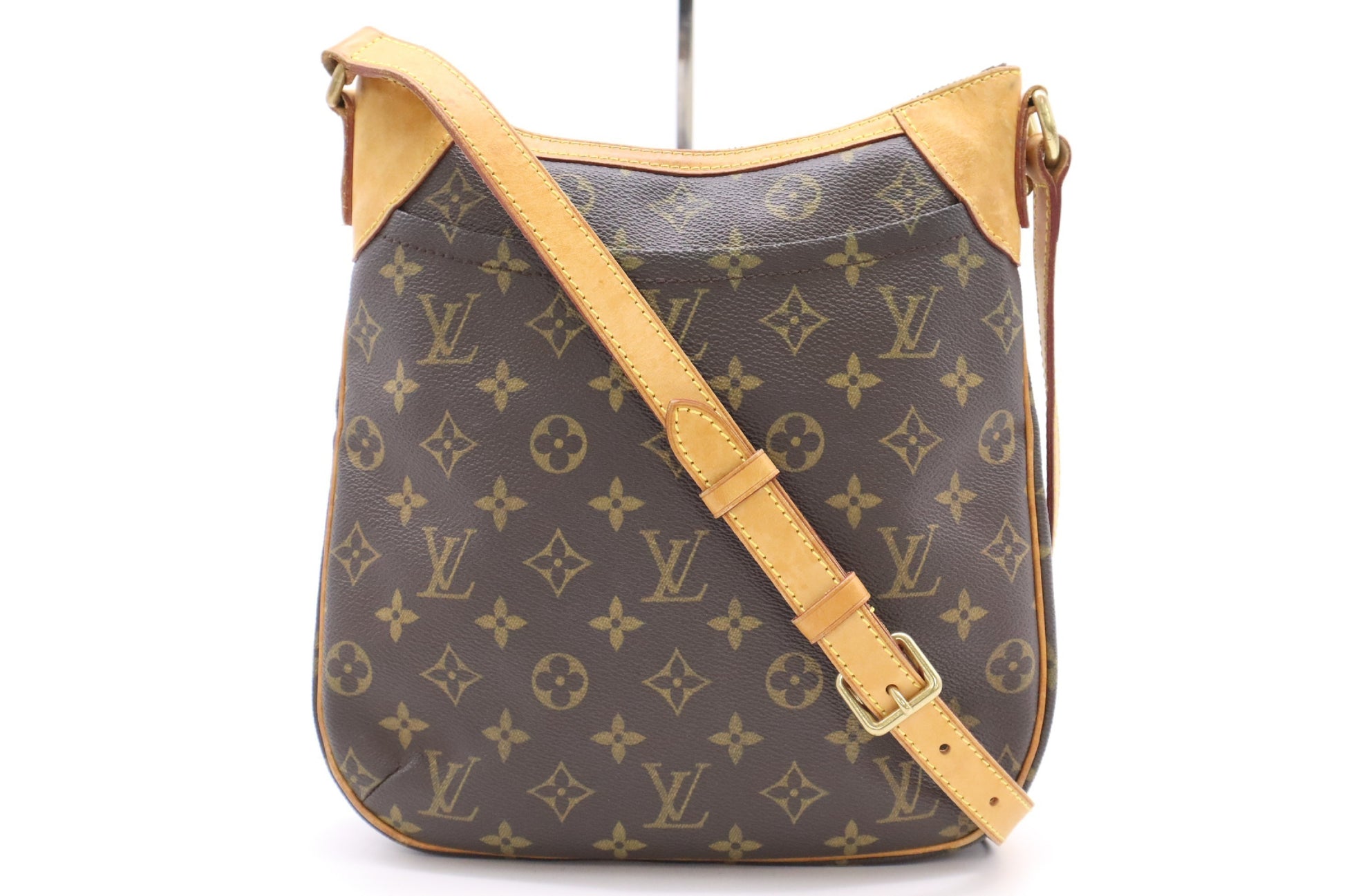 LOUIS VUITTON M56390 Monogram Odeon PM Shoulder Bag