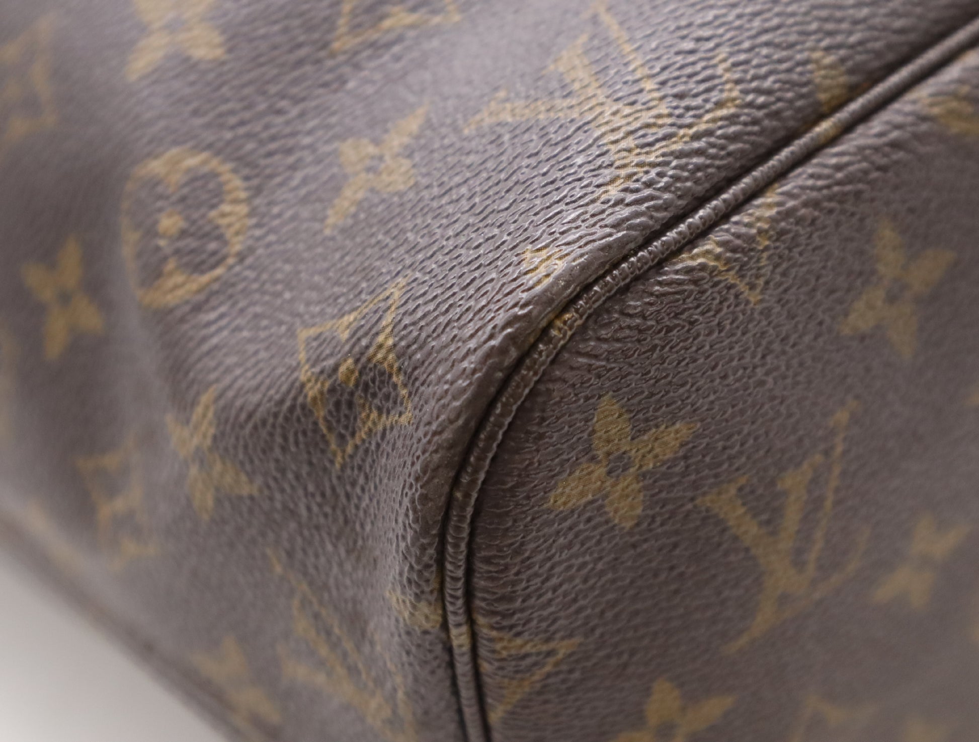 LOUIS VUITTON M40995 Monogram Neverfull MM Tote Bag