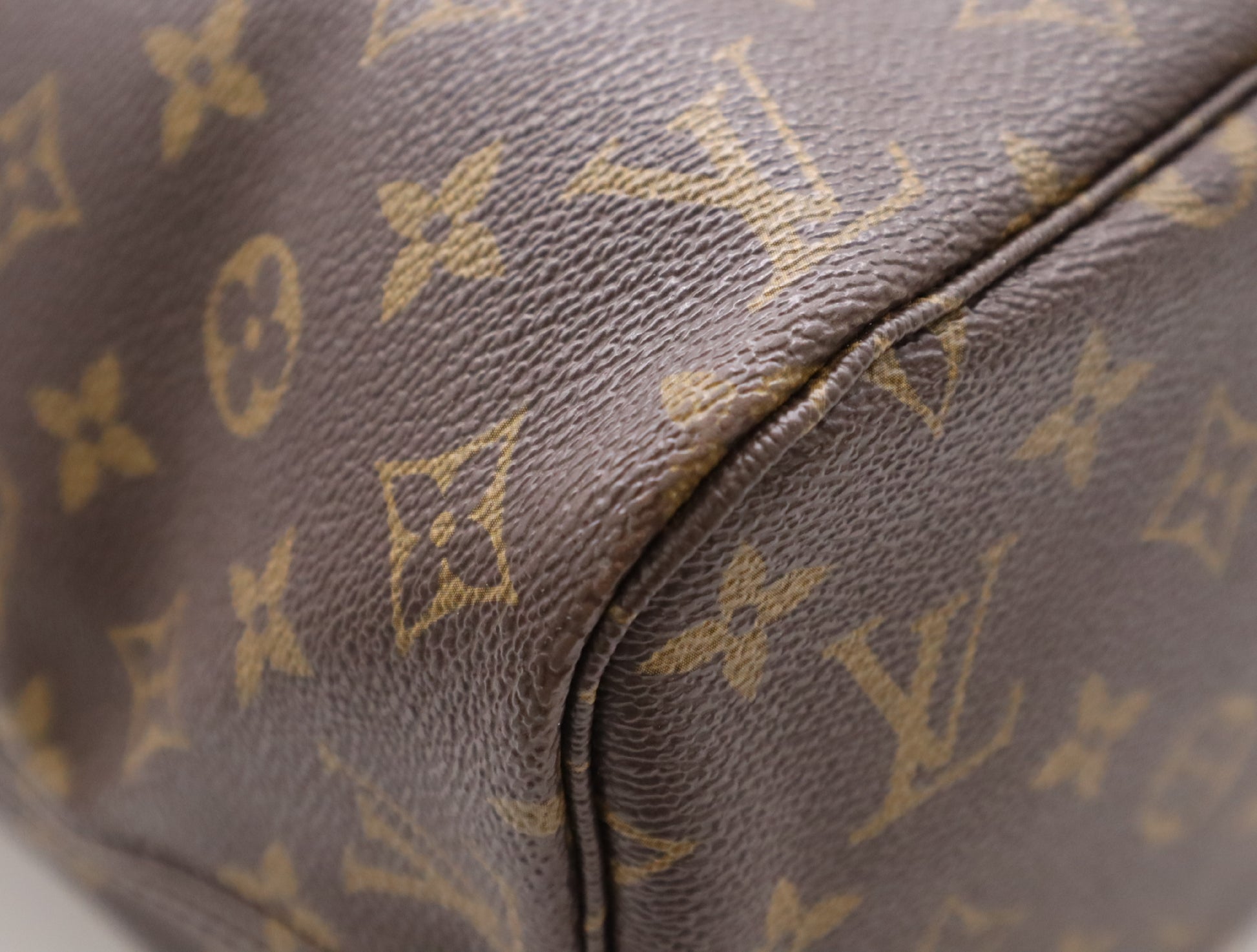LOUIS VUITTON M40995 Monogram Neverfull MM Tote Bag with Pouch