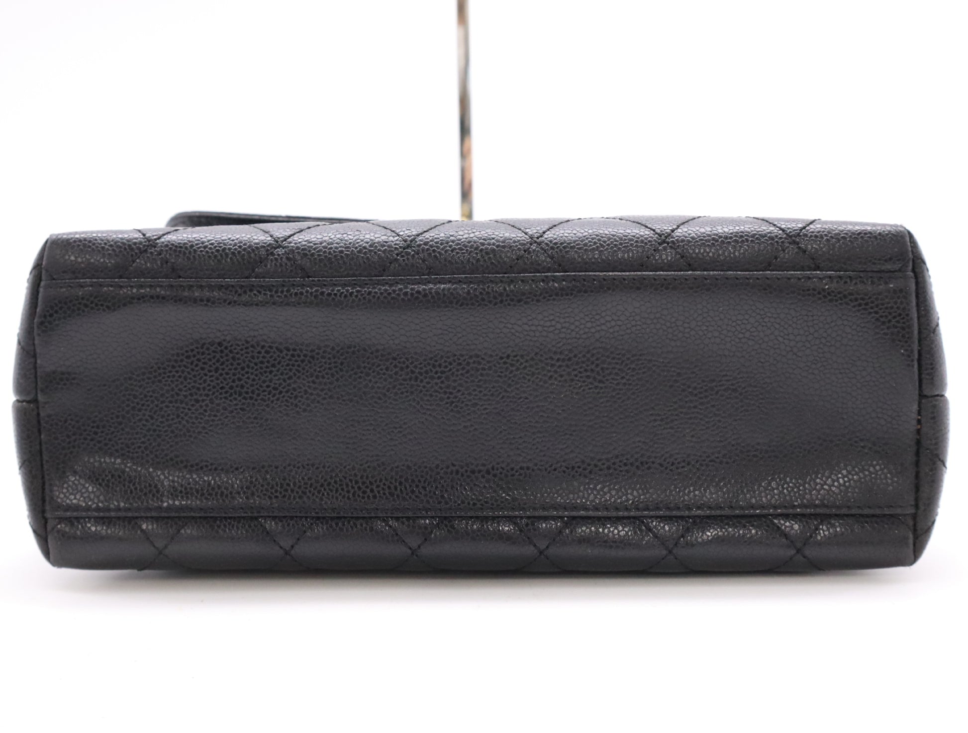 CHANEL Caviar Matelasse Handbag in Black with Turn Lock, GD Hardware, Card Holder, and Seal, 8083257