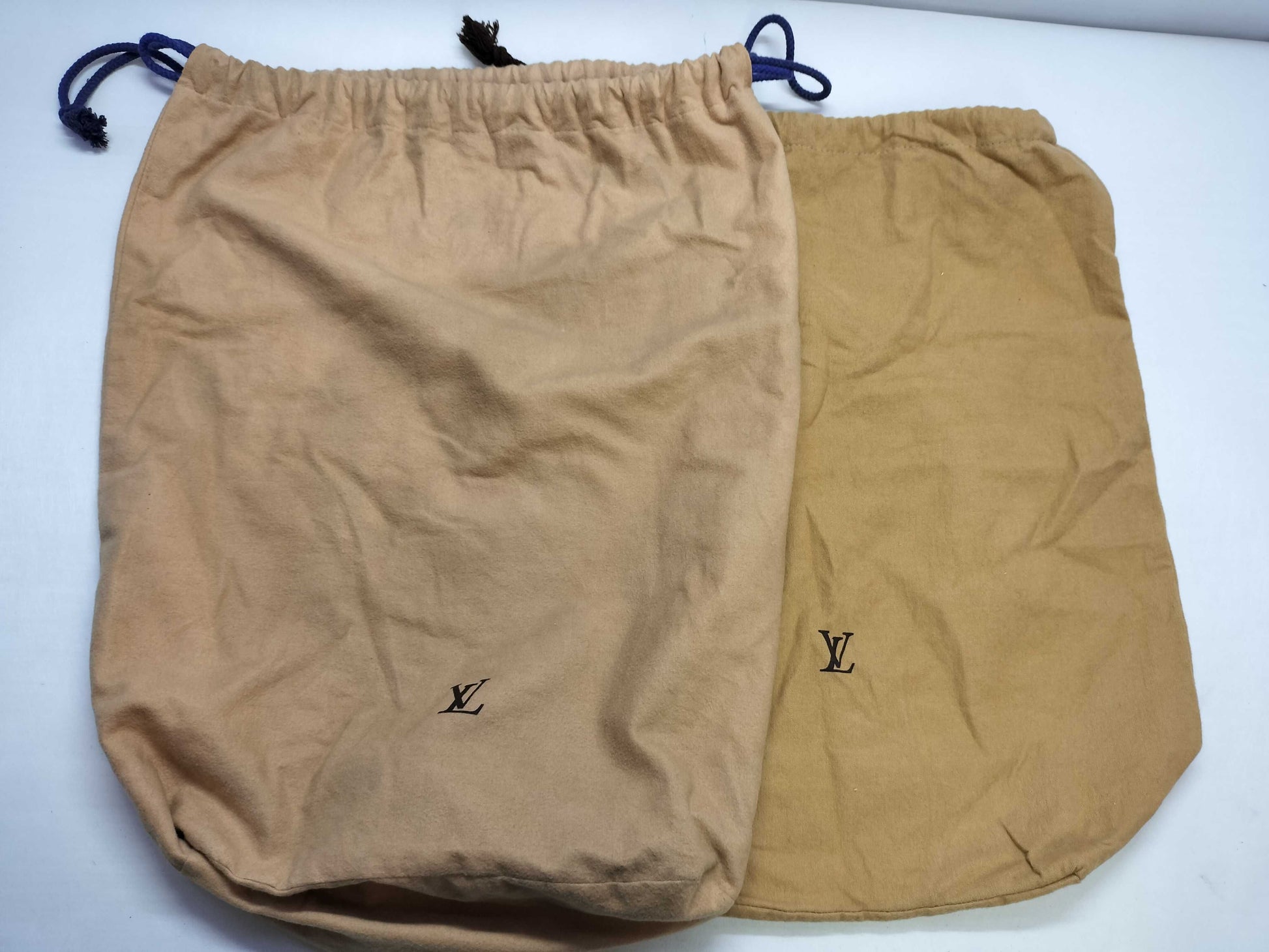Set of 20 Louis Vuitton Dust Bags 
