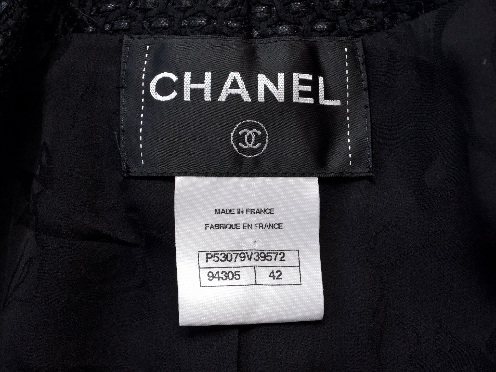 CHANEL 16C Black Tweed Jacket 42 Runway Jacket