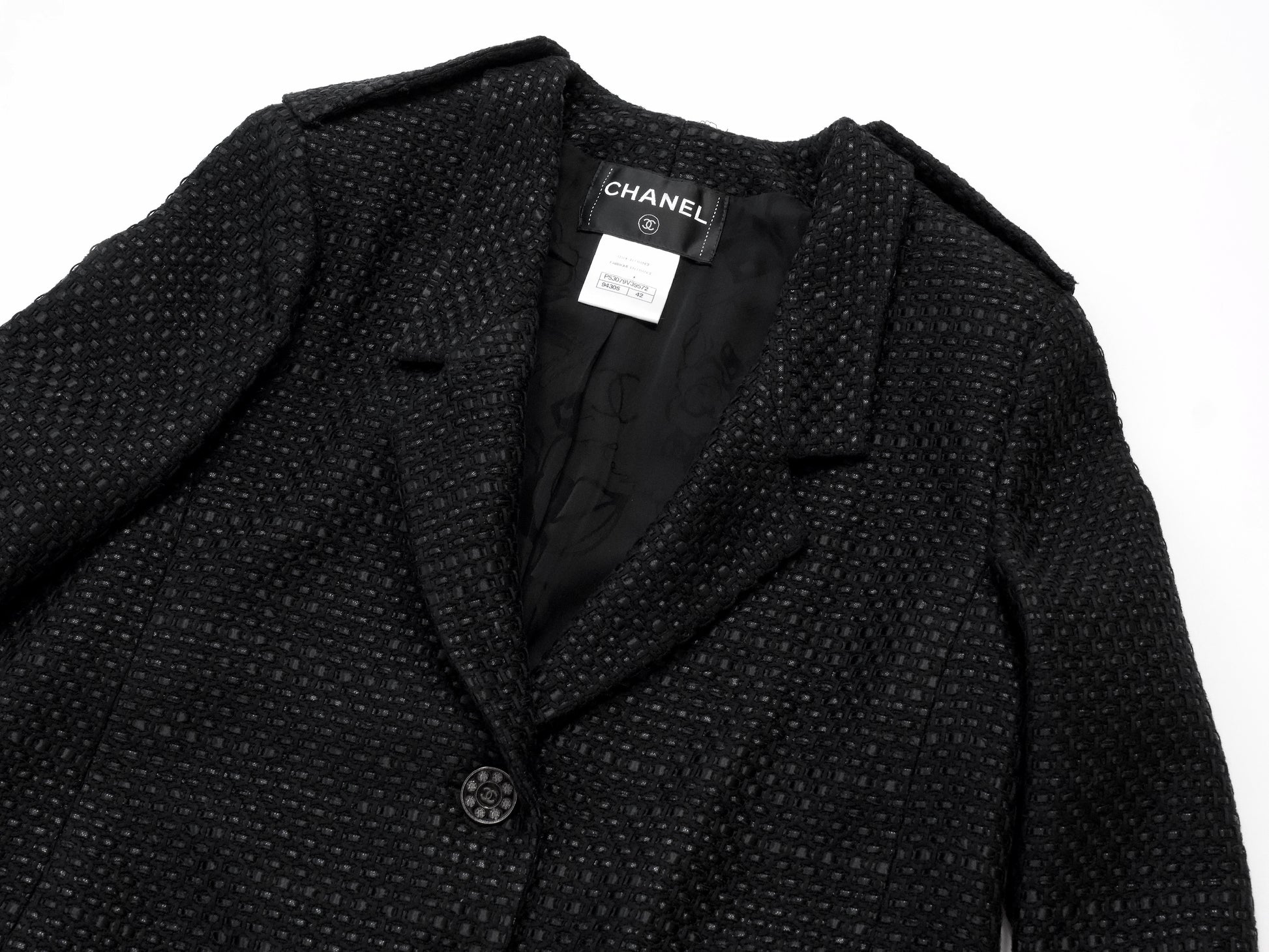 CHANEL 16C Black Tweed Jacket 42 Runway Jacket