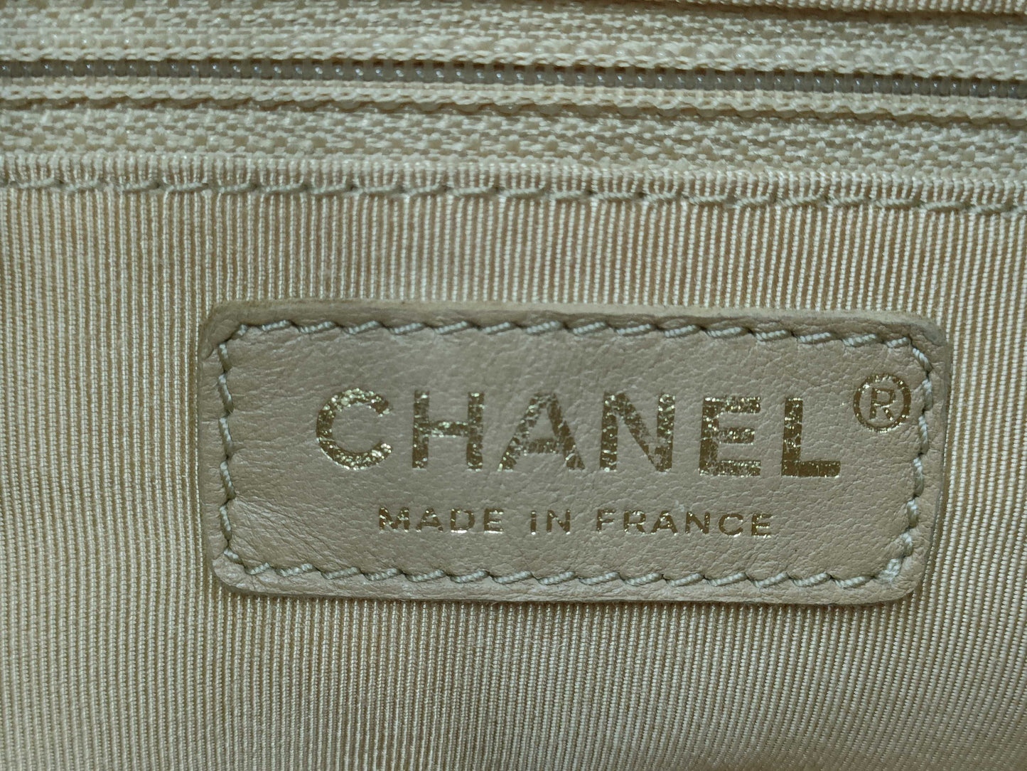 CHANEL Matelasse Caviar Beige Shoulder Bag