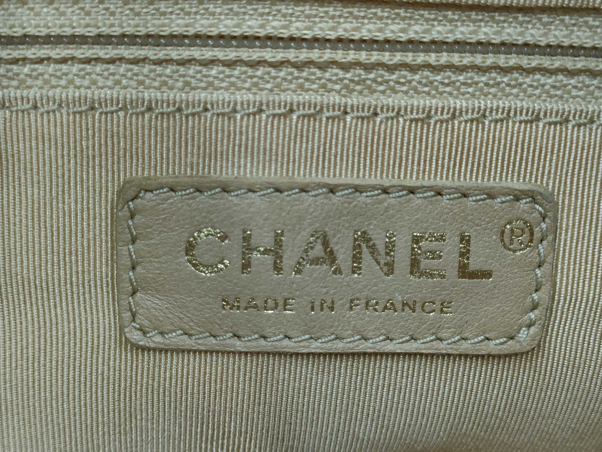 CHANEL Matelasse Caviar Beige Shoulder Bag