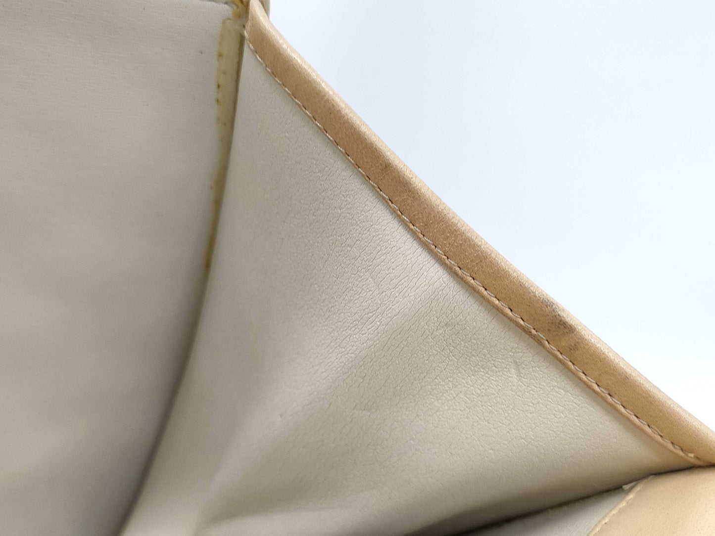 CHANEL Matelasse Beige Shoulder Bag