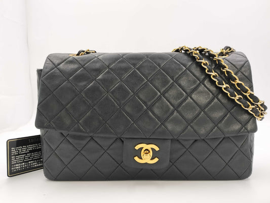 CHANEL Matelasse Turnlock Chain Shoulder Bag