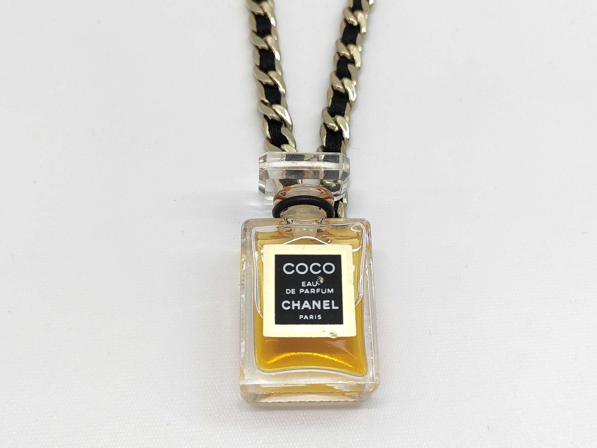 CHANEL Chanel perfume necklace