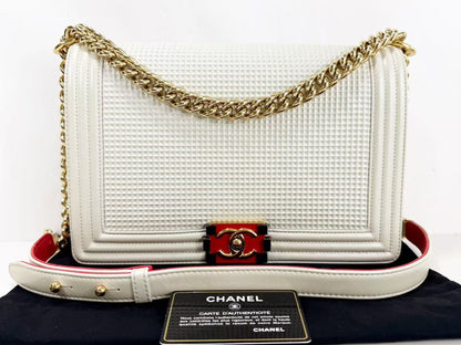 CHANEL Boy Bicolor White Shoulder Bag, W28cm , Gold Hardware, with G Card and Sticker, 18881219