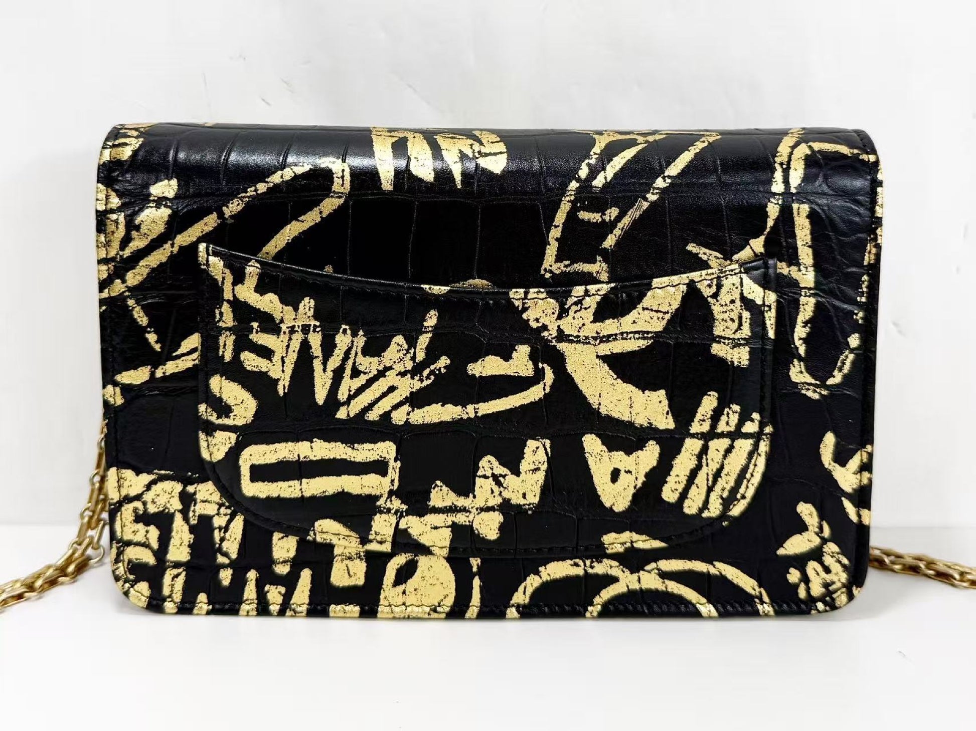 CHANEL Egypt Limited Edition Crocodile Embossed 2.55 Graffiti W19cm Approx. 28 Series [Box, Dust Bag, Sticker Included] Vintage G Hardware Chain Wallet 28086499 Shoulder Bag