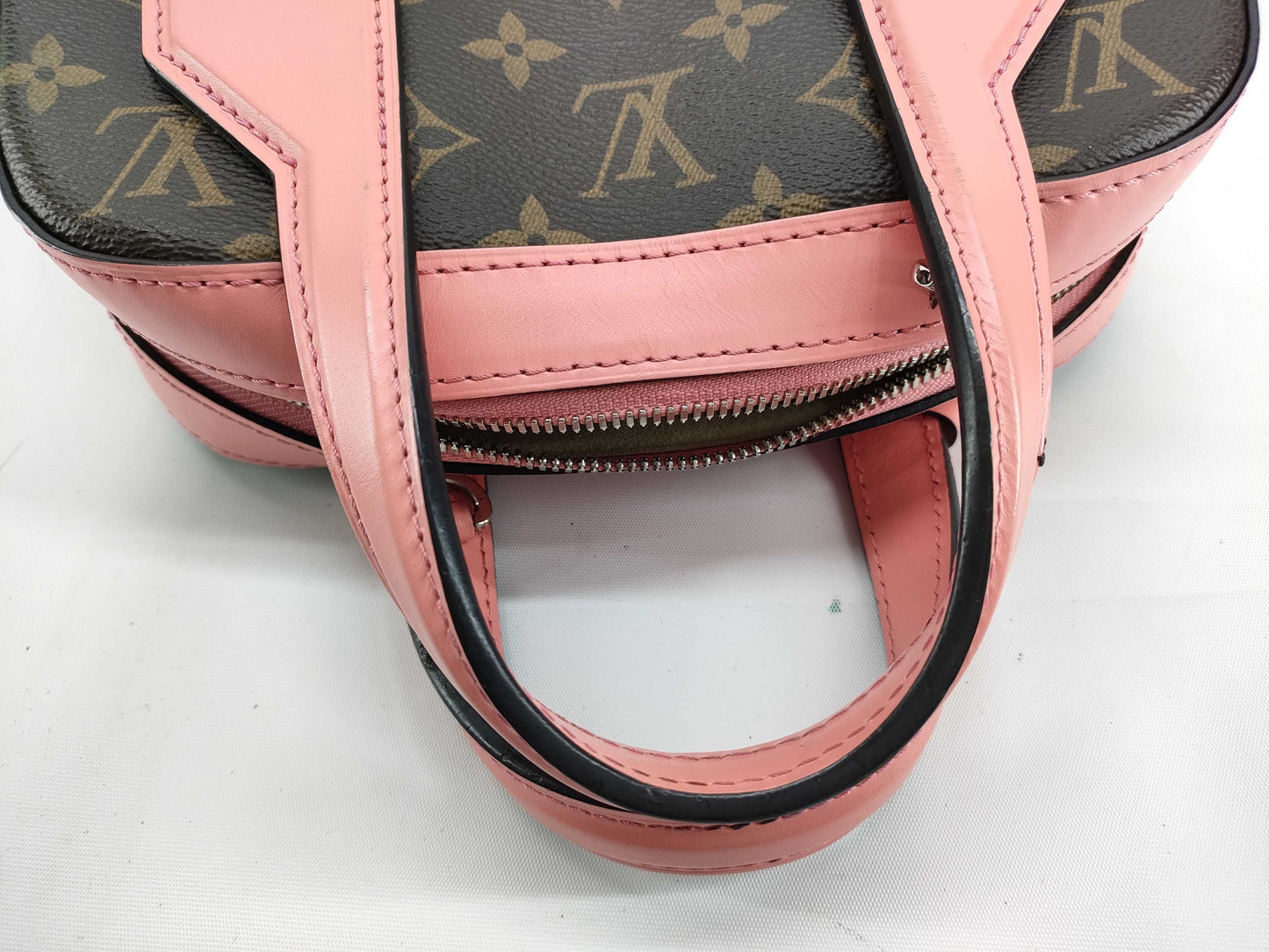 LOUIS VUITTON M41686 Monogram Louis Vuitton Monogram Dlamini M41686 Handbag with Long Strap